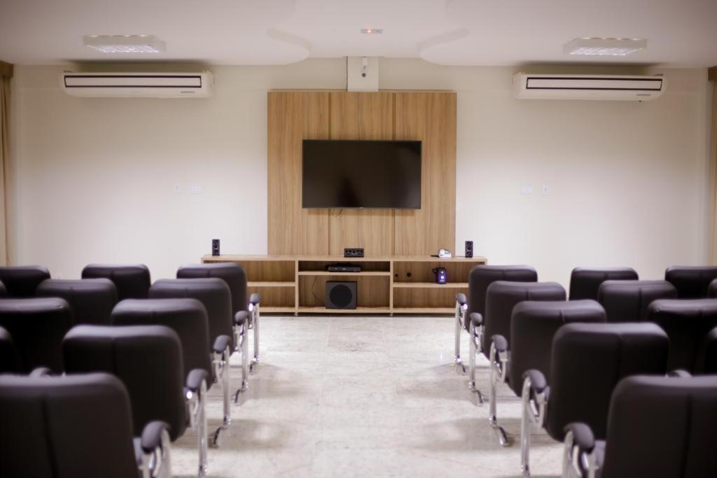 Hotel Lacqua Diroma -Cn Hospedagem Caldas Novas Exteriér fotografie