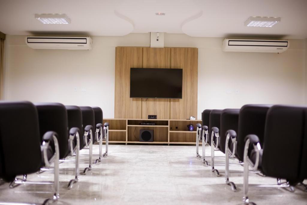 Hotel Lacqua Diroma -Cn Hospedagem Caldas Novas Exteriér fotografie